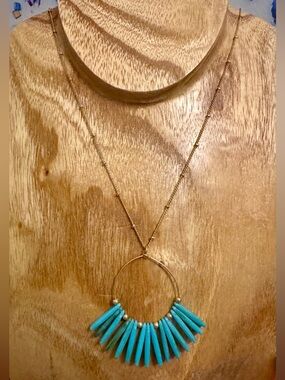 Plunder Camie Necklace Turquoise Color Stones with Gold Tone Chain and Beads New